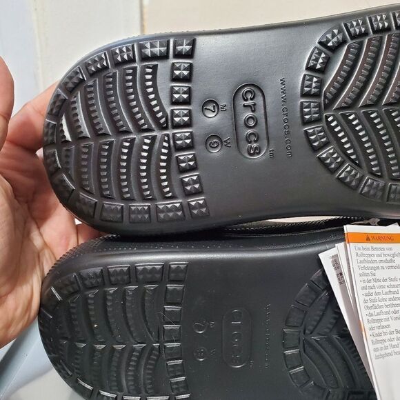 Crocs Classic Crush Clog Black Unisex Women’s Size 9 / Men Size 7 New - Picture 7 of 10